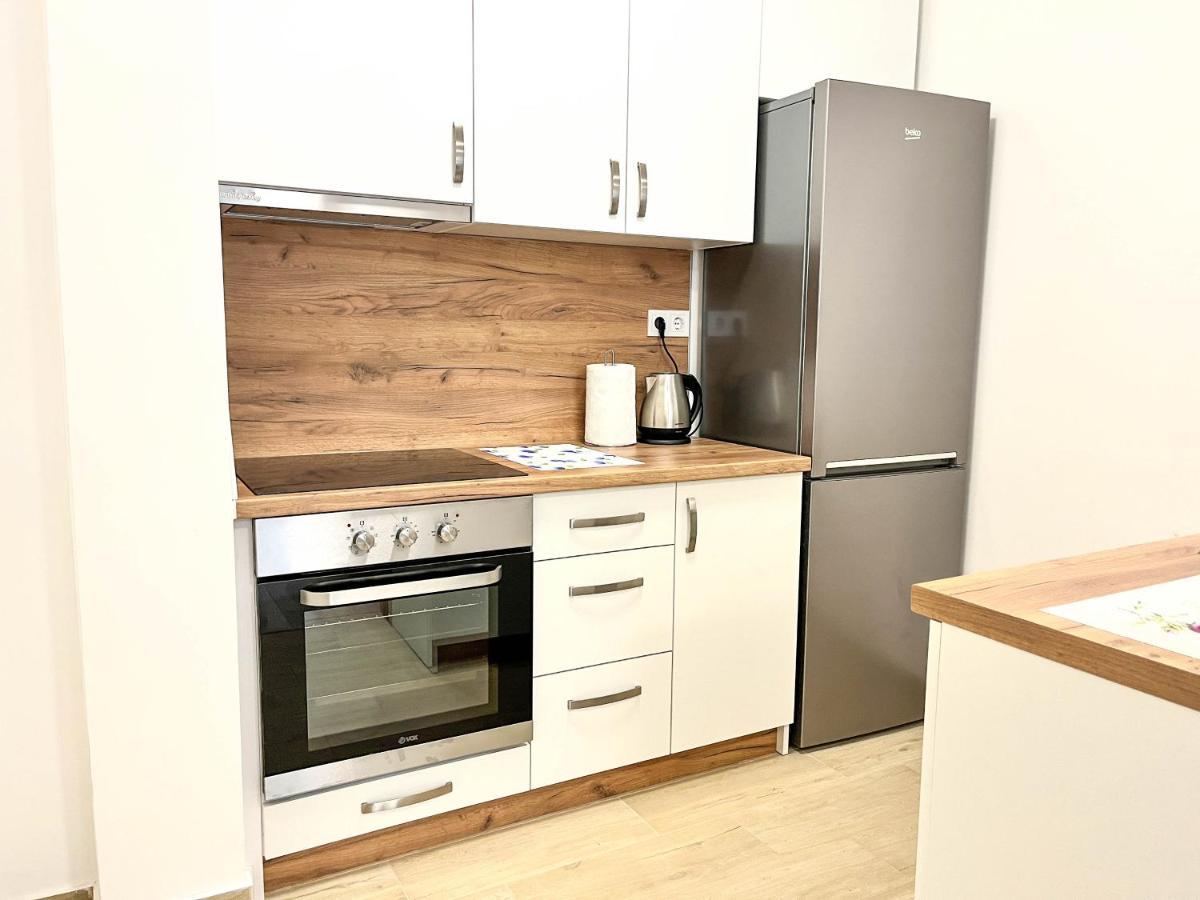 Apartment Vile By Zetta